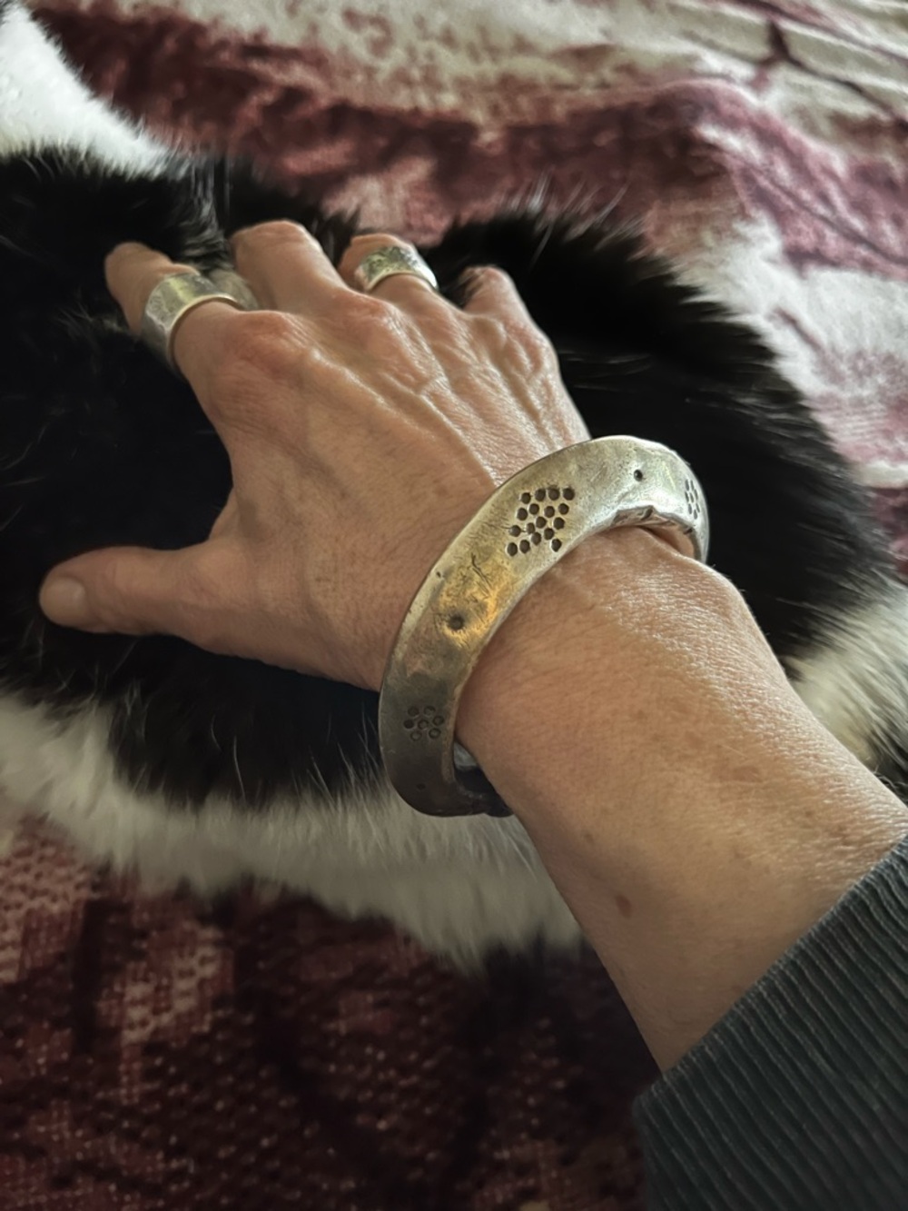 Vintage tribal silver handmade bracelet features etched geometric designs. - Picture 2 of 9